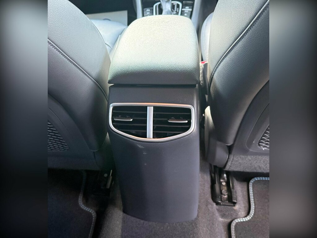 Hyundai Ioniq 38.3Kwh Premium Black #32
