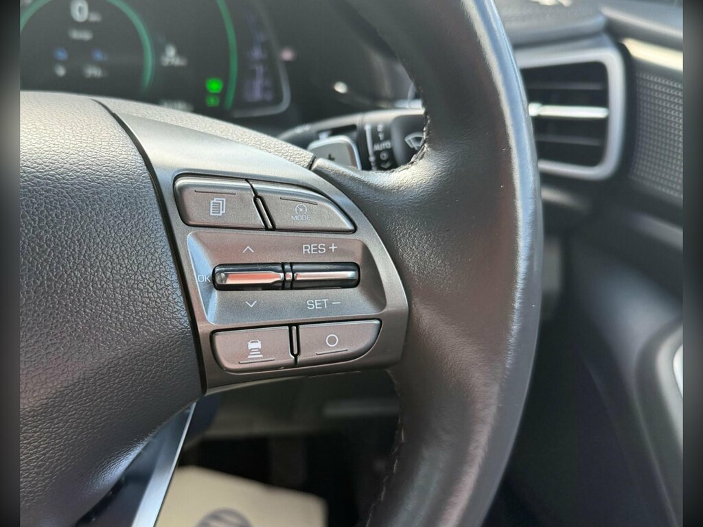 Hyundai Ioniq 38.3Kwh Premium Black #16
