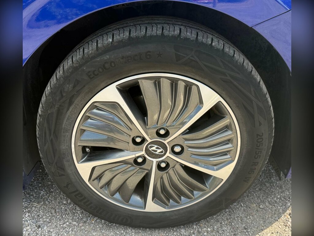 Hyundai Ioniq 38.3Kwh Premium Black #23