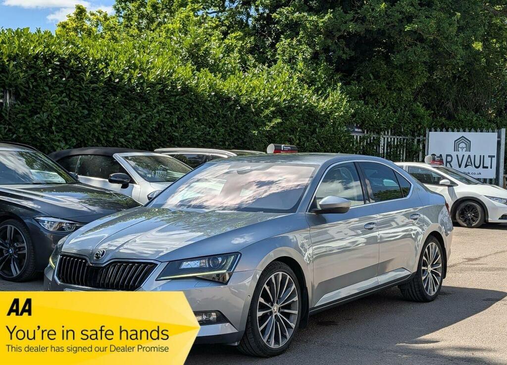 Skoda Superb 2.0 Tsi Laurin Klement Dsg Euro 6 Ss Grey