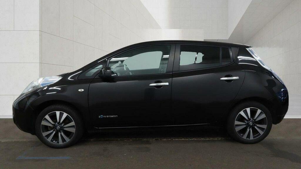 Nissan Leaf Hatchback 30Kwh Tekna 201717 Black #6