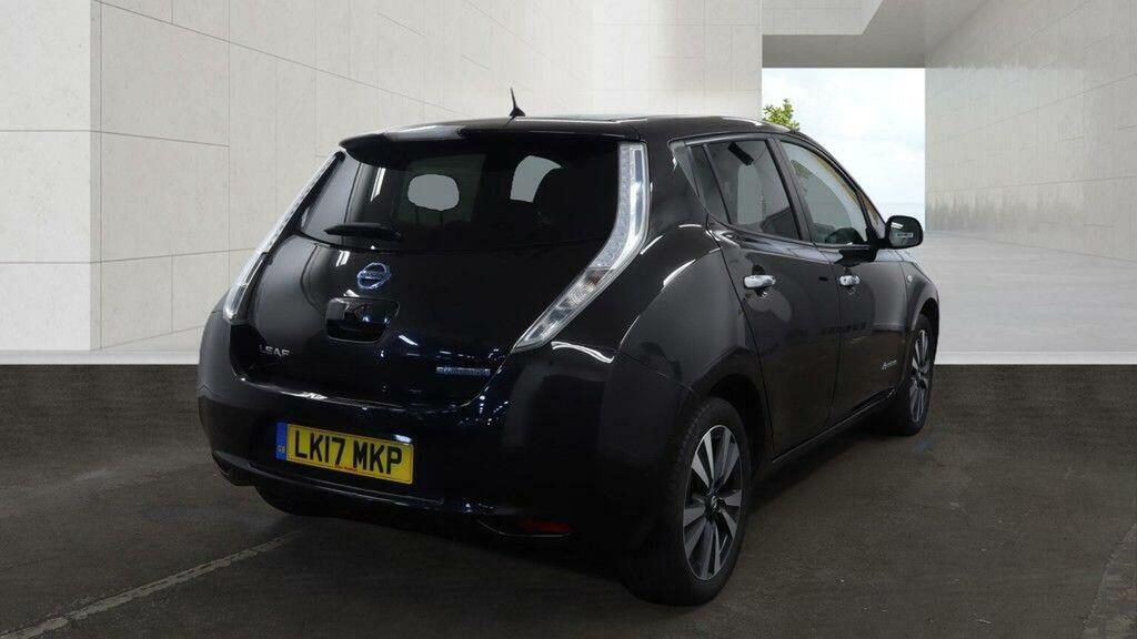 Nissan Leaf Hatchback 30Kwh Tekna 201717 Black #4