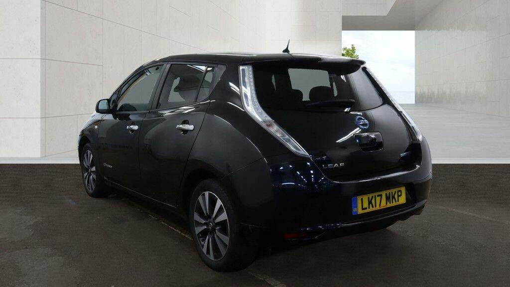 Nissan Leaf Hatchback 30Kwh Tekna 201717 Black #3