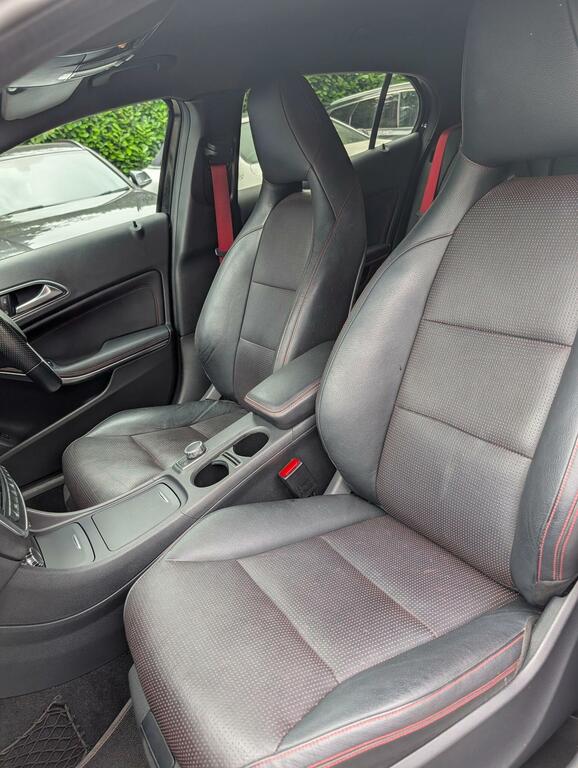 Mercedes-Benz GLA Class 200 Cdi Se Suv Euro 6 Ss 136 Red #24