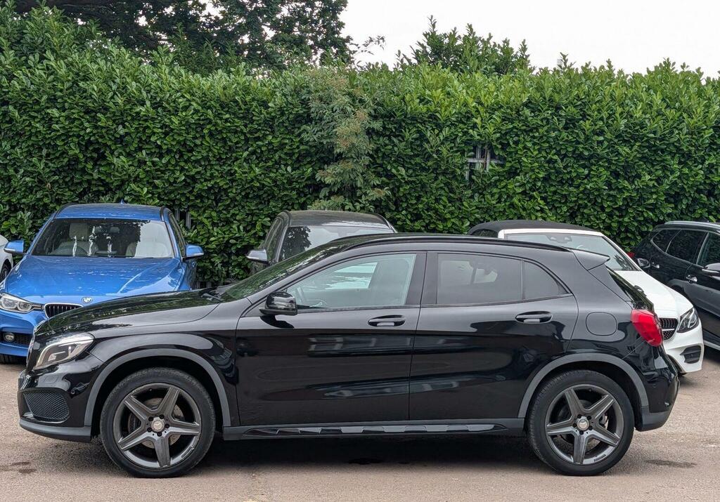 Mercedes-Benz GLA Class 200 Cdi Se Suv Euro 6 Ss 136 Red #10