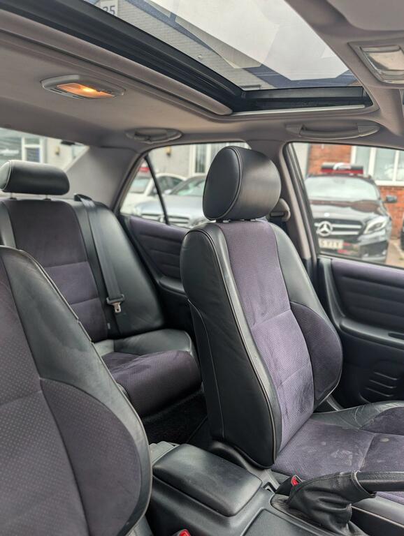 Lexus IS 2.0 Se Beige #12