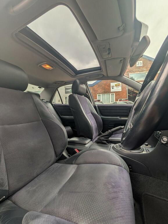 Lexus IS 2.0 Se Beige #13