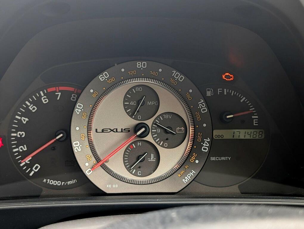 Lexus IS 2.0 Se Beige #26