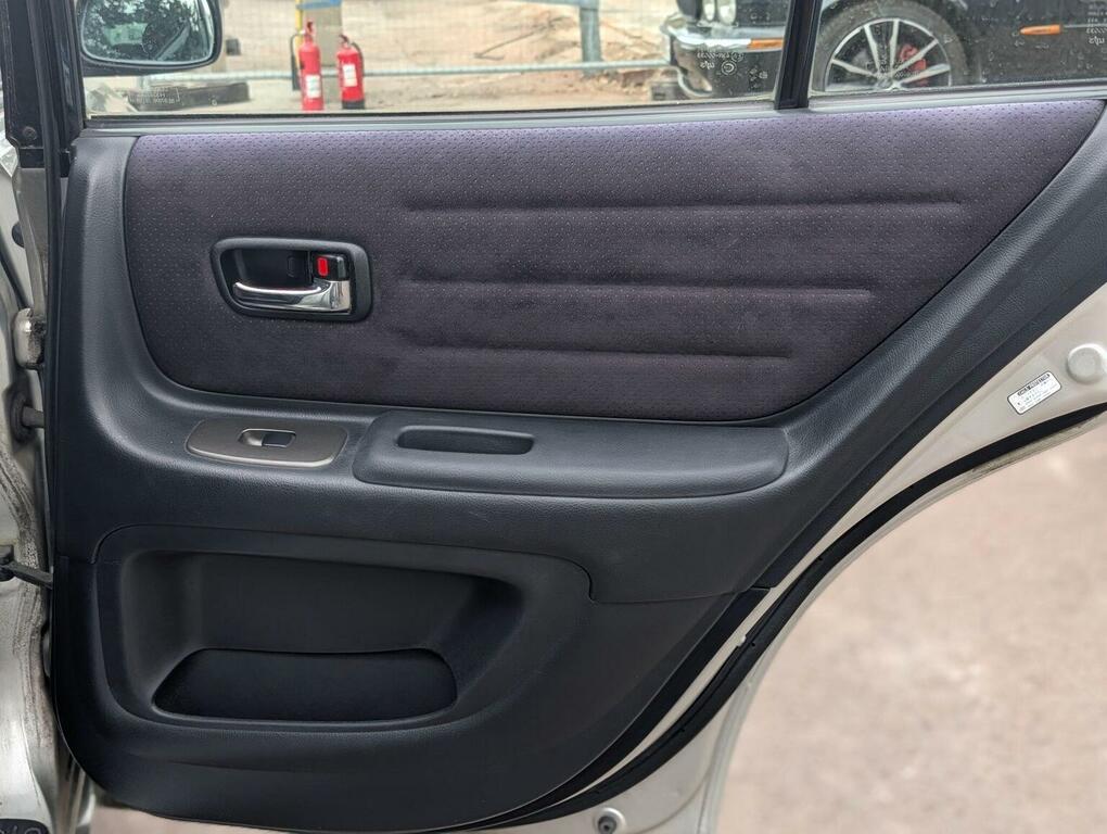 Lexus IS 2.0 Se Beige #22