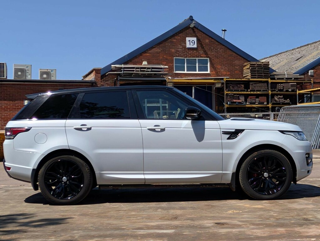 Land Rover Range Rover Sport 3.0 Sd V6 Hse Dynamic 4Wd Euro 6 Ss White #4