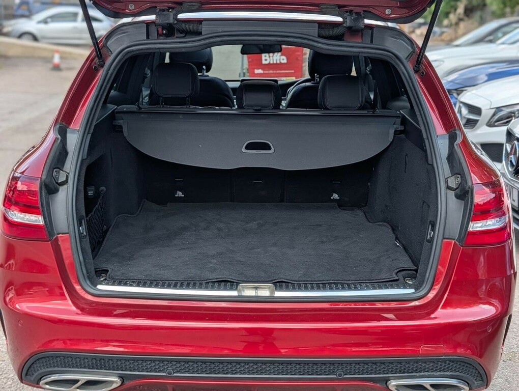 Mercedes-Benz C Class Se Black #62