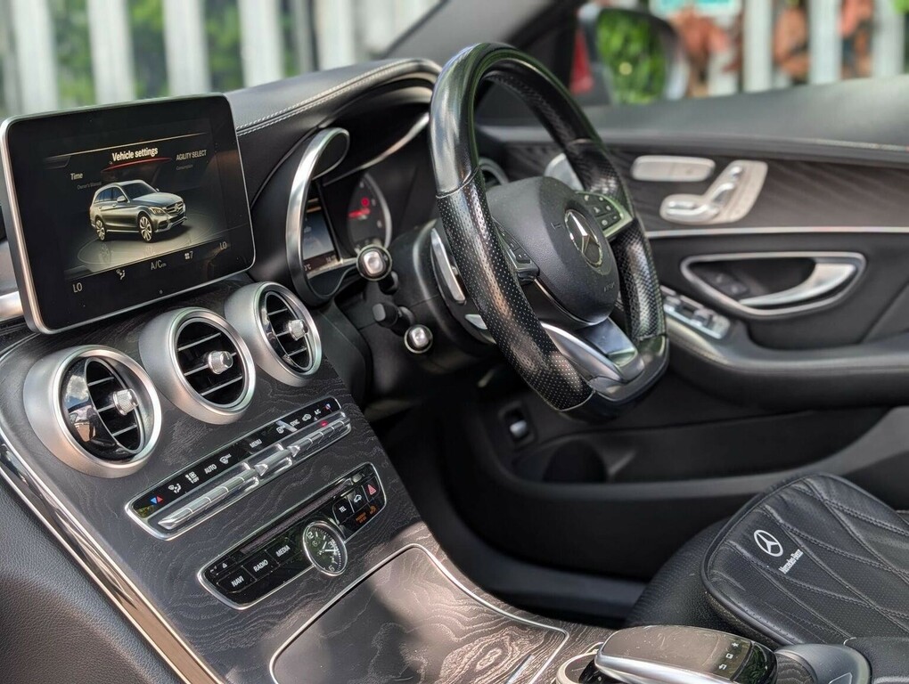 Mercedes-Benz C Class Se Black #18