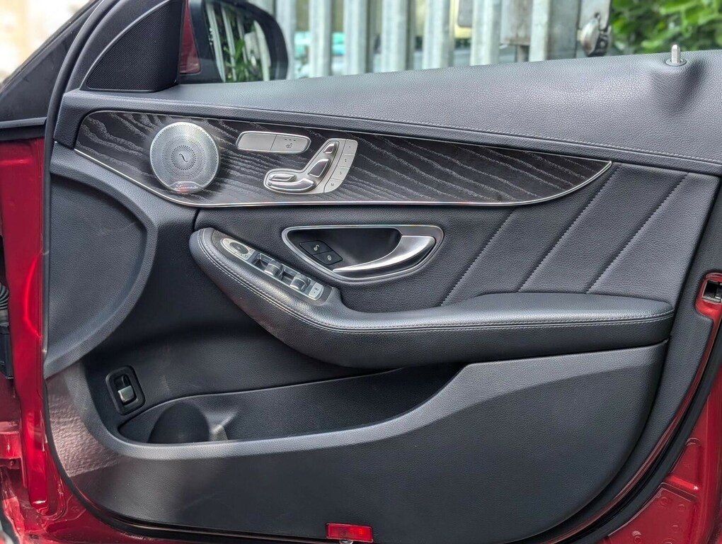 Mercedes-Benz C Class Se Black #44
