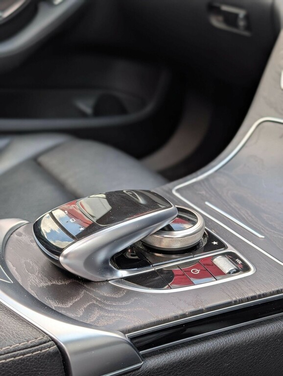 Mercedes-Benz C Class Se Black #25