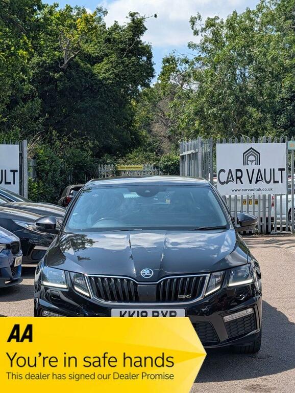 Skoda Octavia 2.0 Tsi Vrs Euro 6 Ss Black #2