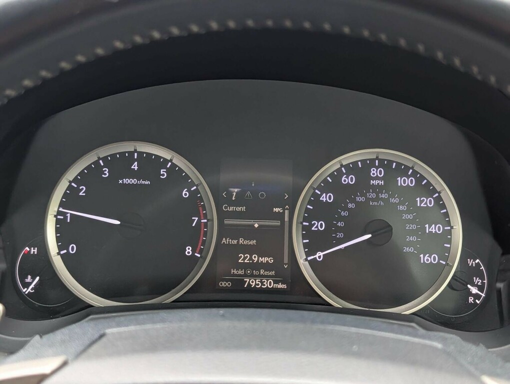 Lexus IS 300H F Sport Silver #30