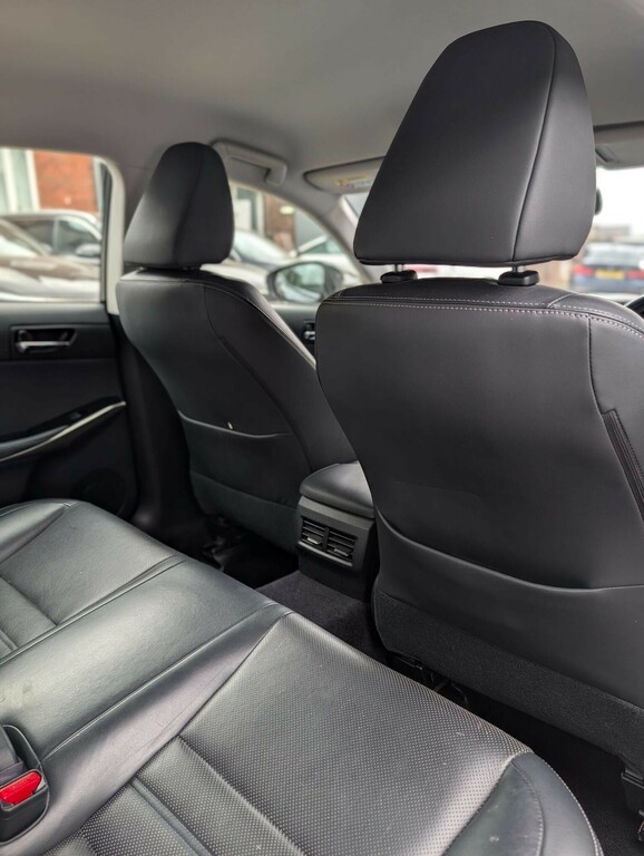 Lexus IS 300H F Sport Silver #19