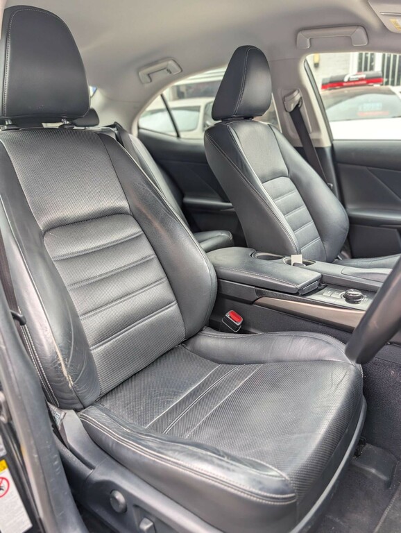 Lexus IS 300H F Sport Silver #13