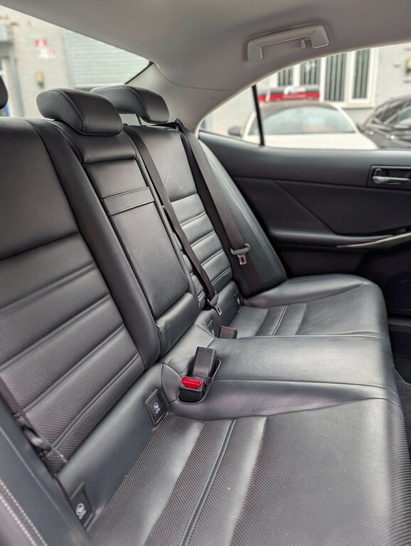 Lexus IS 300H F Sport Silver #18