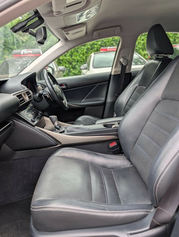 Lexus IS 300H F Sport Silver #16