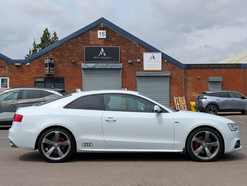 Audi A5 2.0 Tdi Black Edition Sportback Multitronic Euro 5 White #9