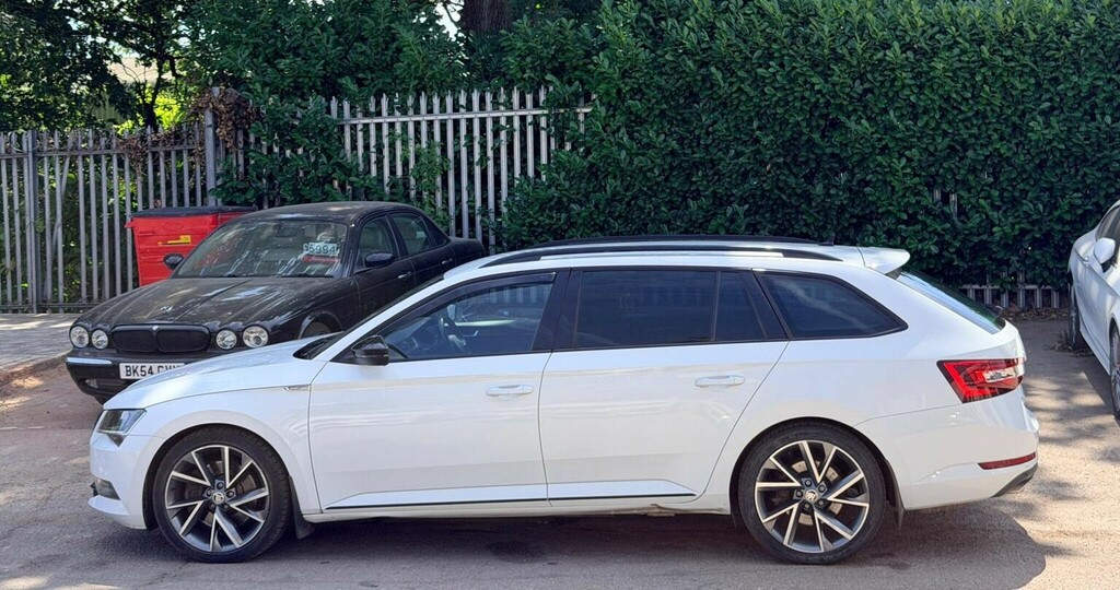 Skoda Superb 2.0 Tsi Sportline Dsg 4Wd Euro 6 Ss White #5
