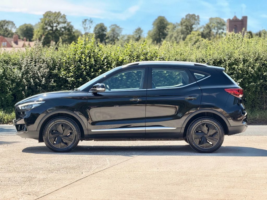 MG ZS Suv HY22ADO Black #6