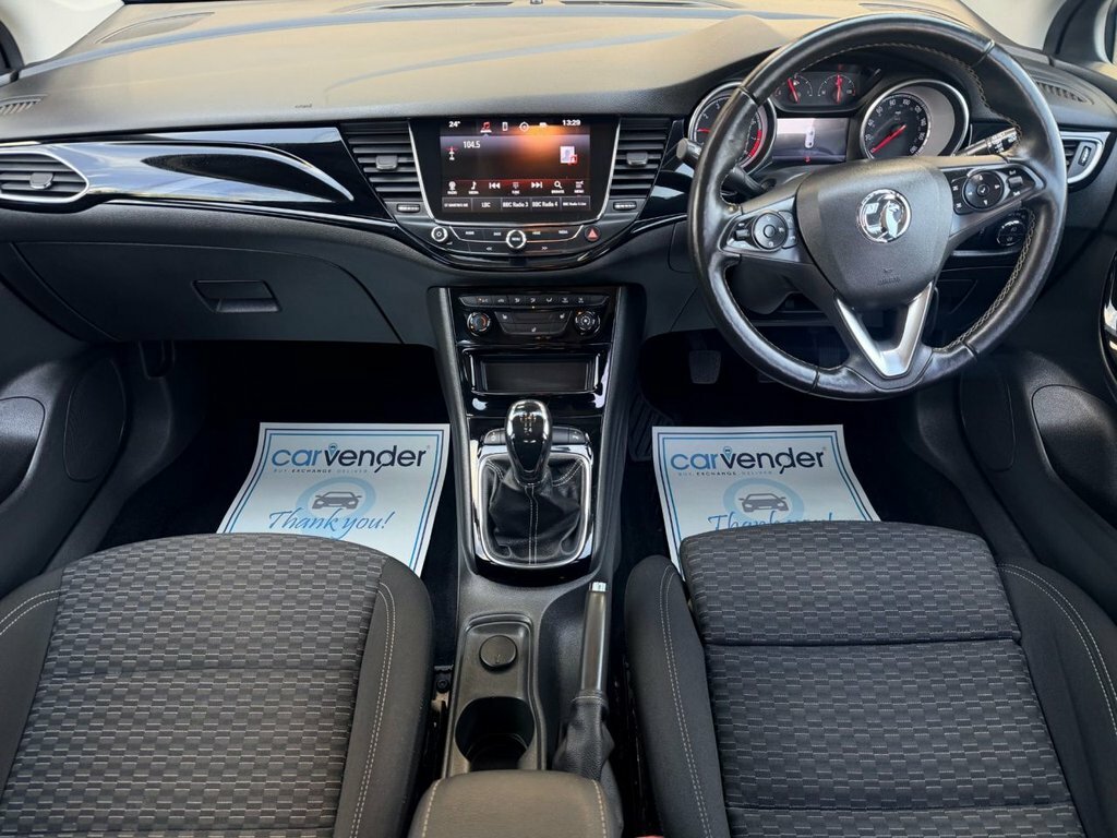 Vauxhall Astra 1L Sri Nav EP19WMX White #3