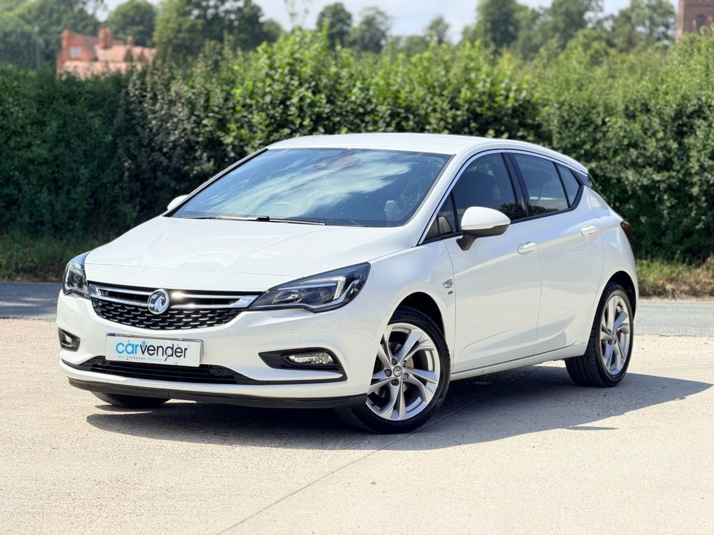 Vauxhall Astra 1L Sri Nav EP19WMX White #2