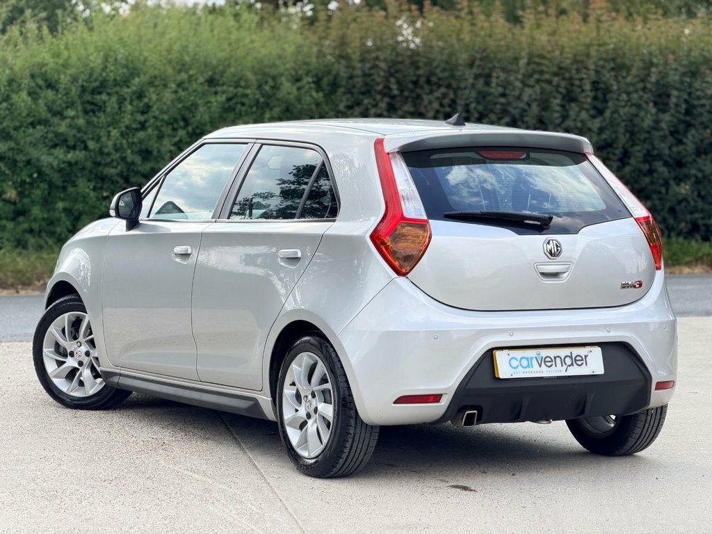 MG MG3 1.5L 3Form Sport Silver #5