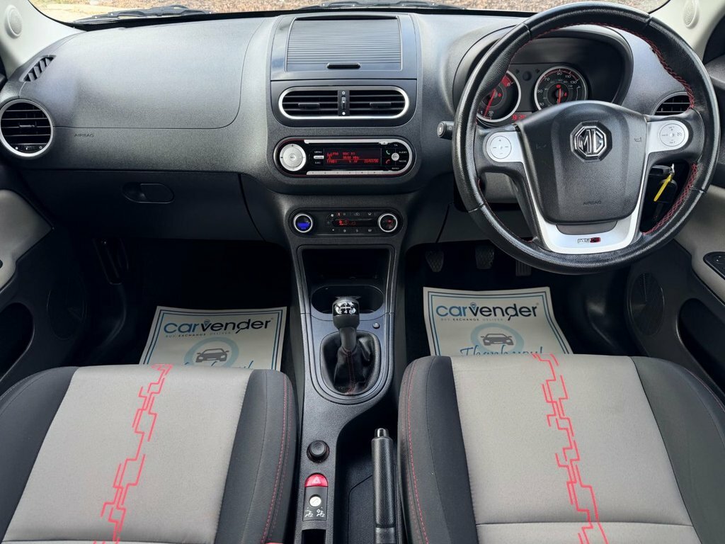 MG MG3 1.5L 3Form Sport Silver #3
