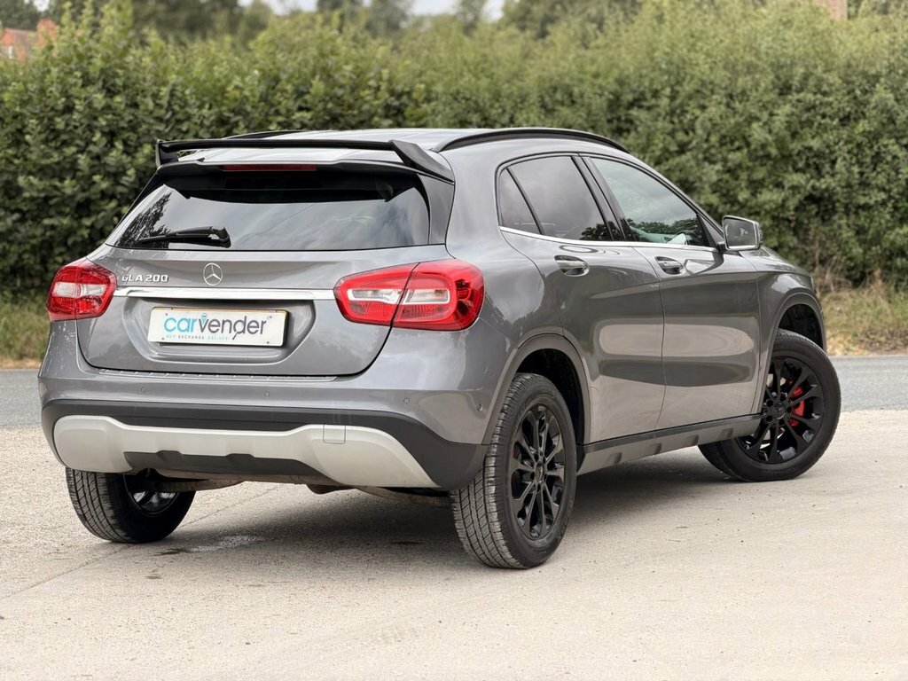Mercedes-Benz GLA Class 1.6L Se BX19ZXN Grey #4