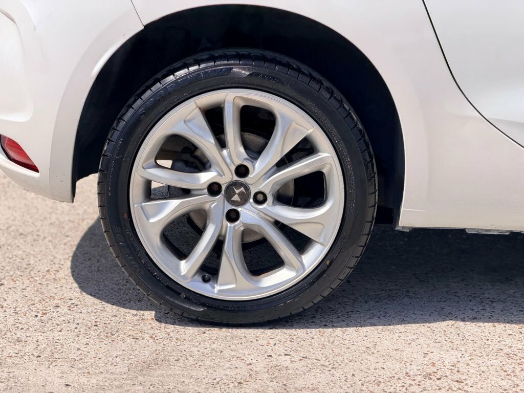 Citroen DS4 1.6 E-hdi Airdream Dstyle 201414 White #12