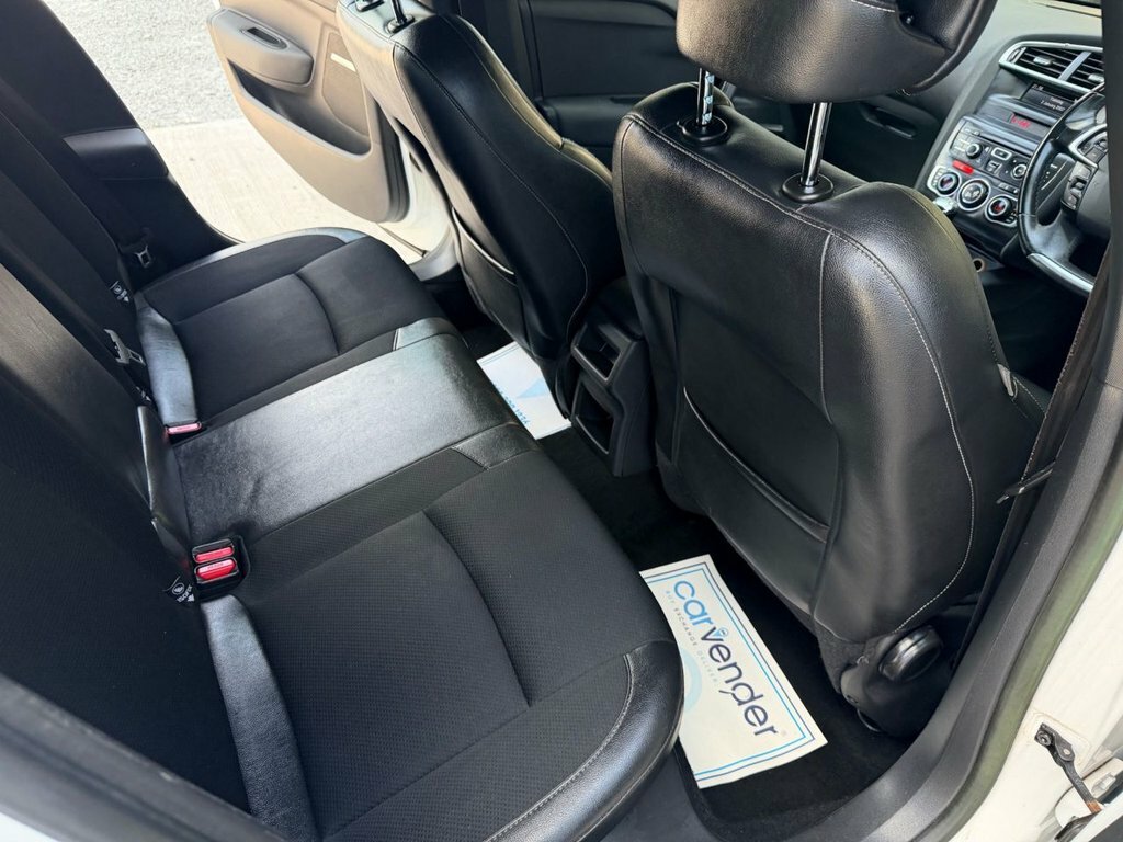 Citroen DS4 1.6 E-hdi Airdream Dstyle 201414 White #21