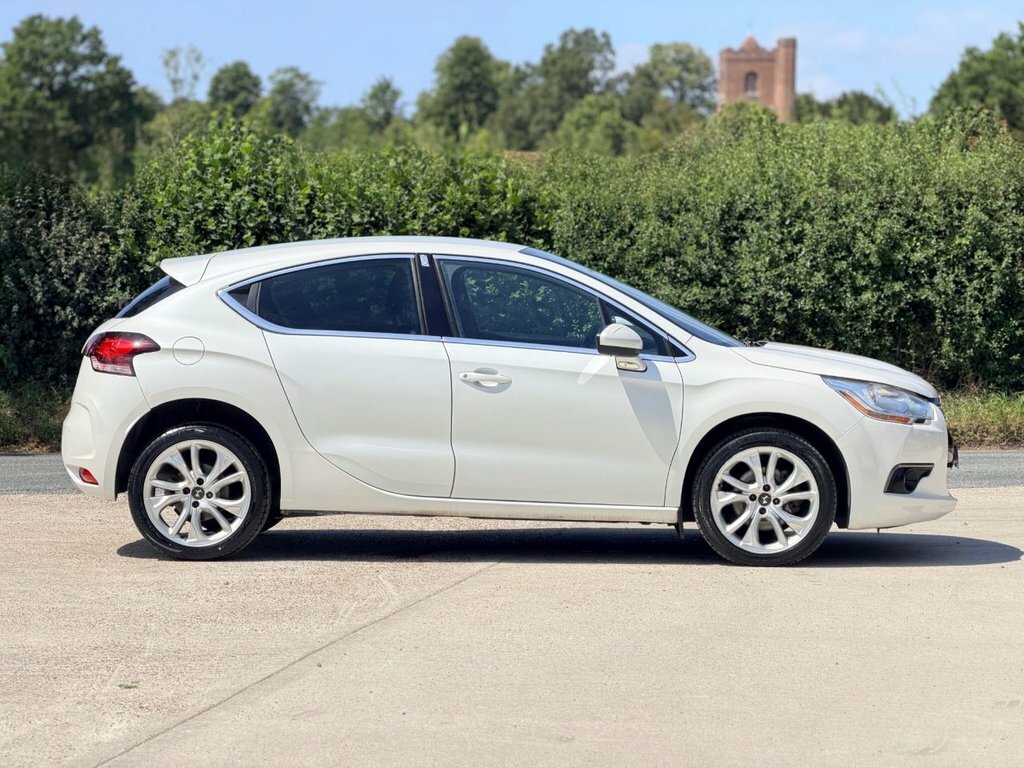 Citroen DS4 2L Dstyle KP14GXS White #6
