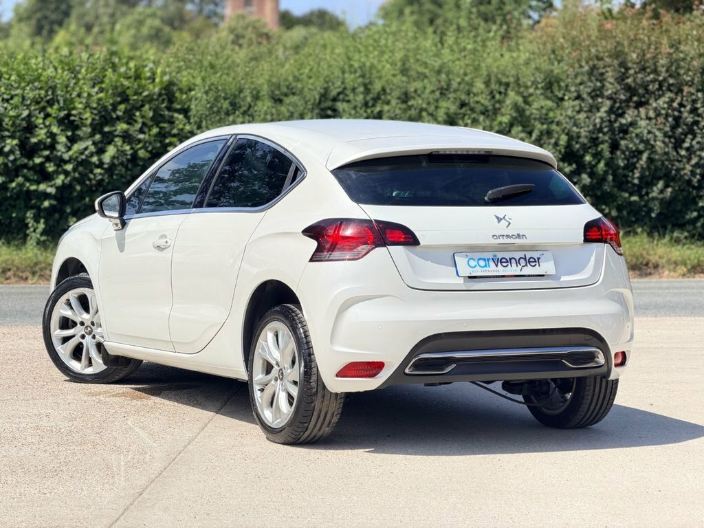 Citroen DS4 2L Dstyle KP14GXS White #5
