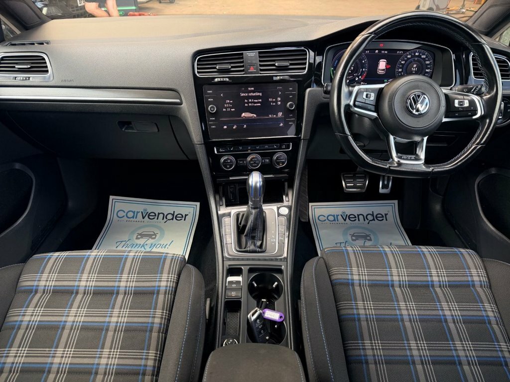 Volkswagen e-Golf 1.4L Gte Advance Black #3