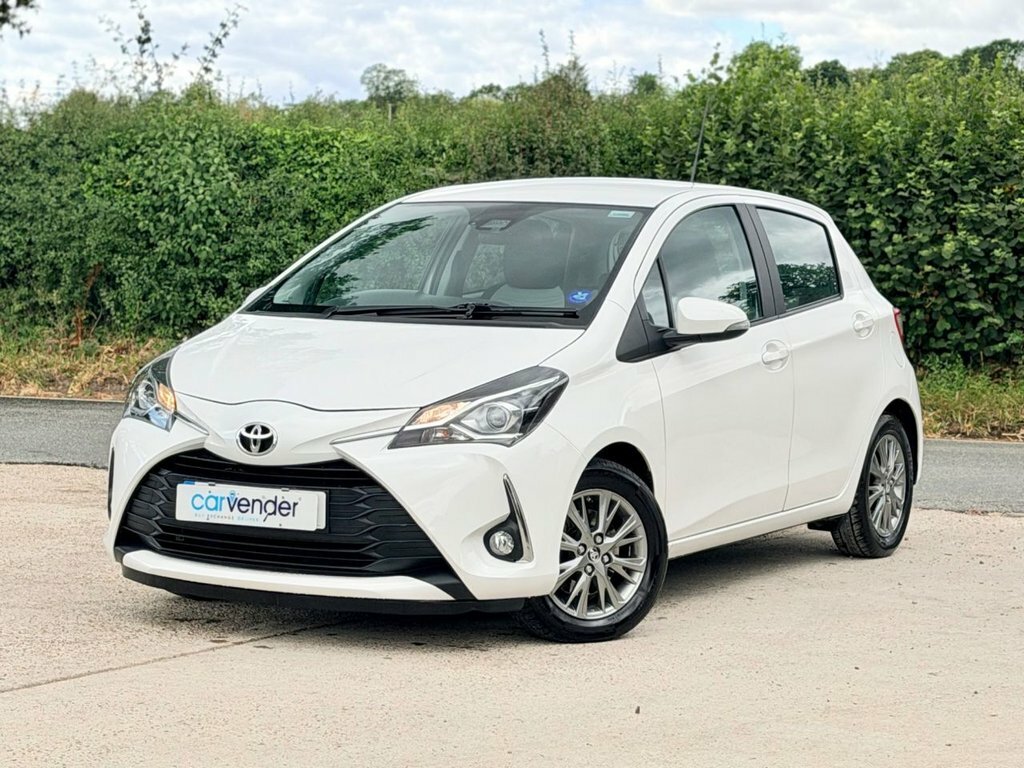 Toyota Yaris 1.5L Icon LV68BYF White #2