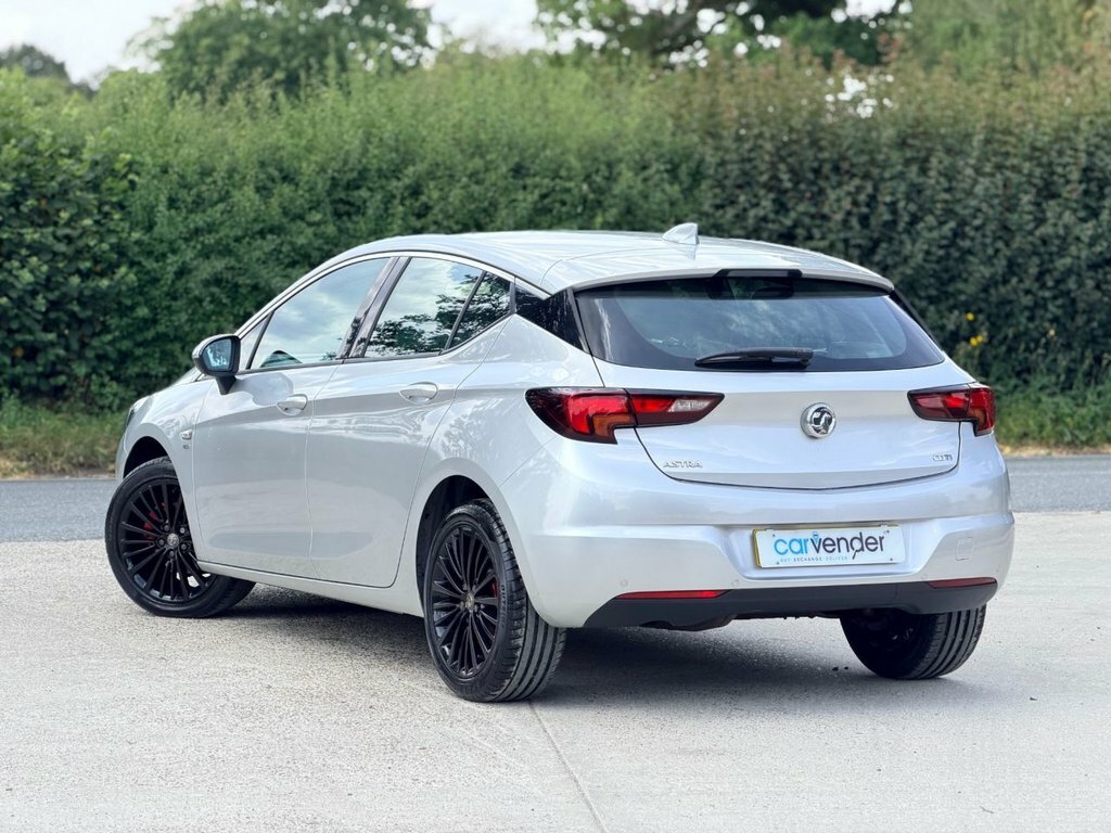 Vauxhall Astra Hatchback Silver #5