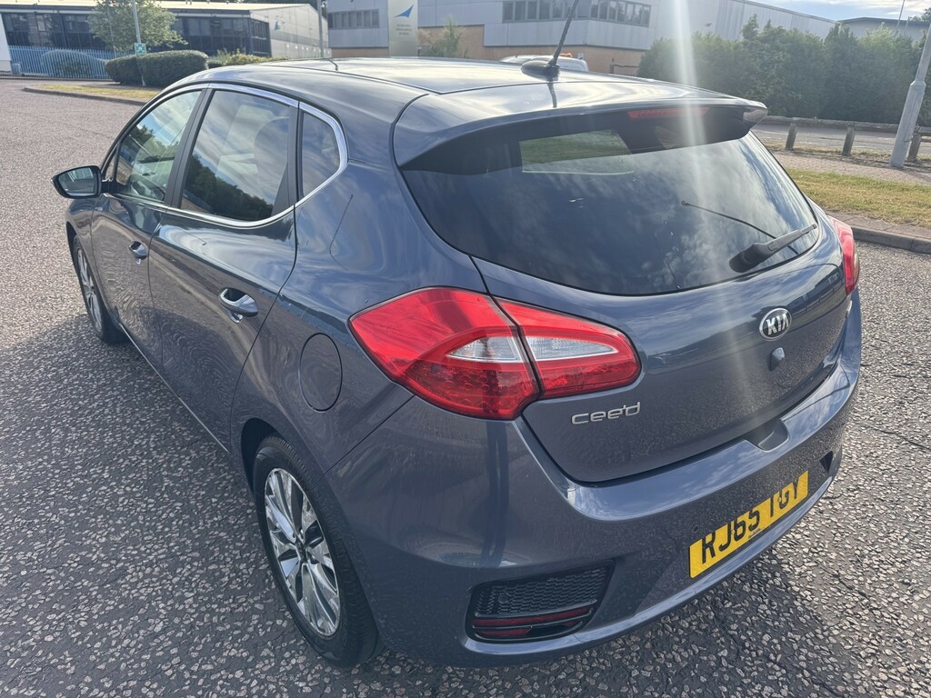 Kia Ceed 1.6 Crdi 3 2016 Blue #4