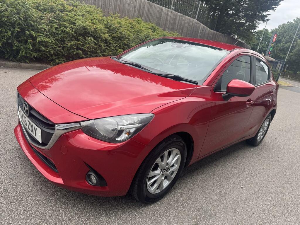 Mazda 2 1.5 Skyactiv-g Se-l 2016 Red #2