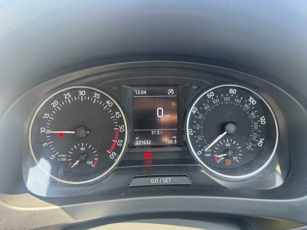 Skoda Rapid Hatchback Blue #21