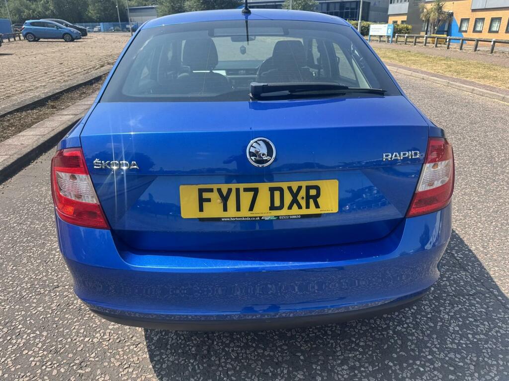 Skoda Rapid 1.6 Tdi Se 2017 Blue #5