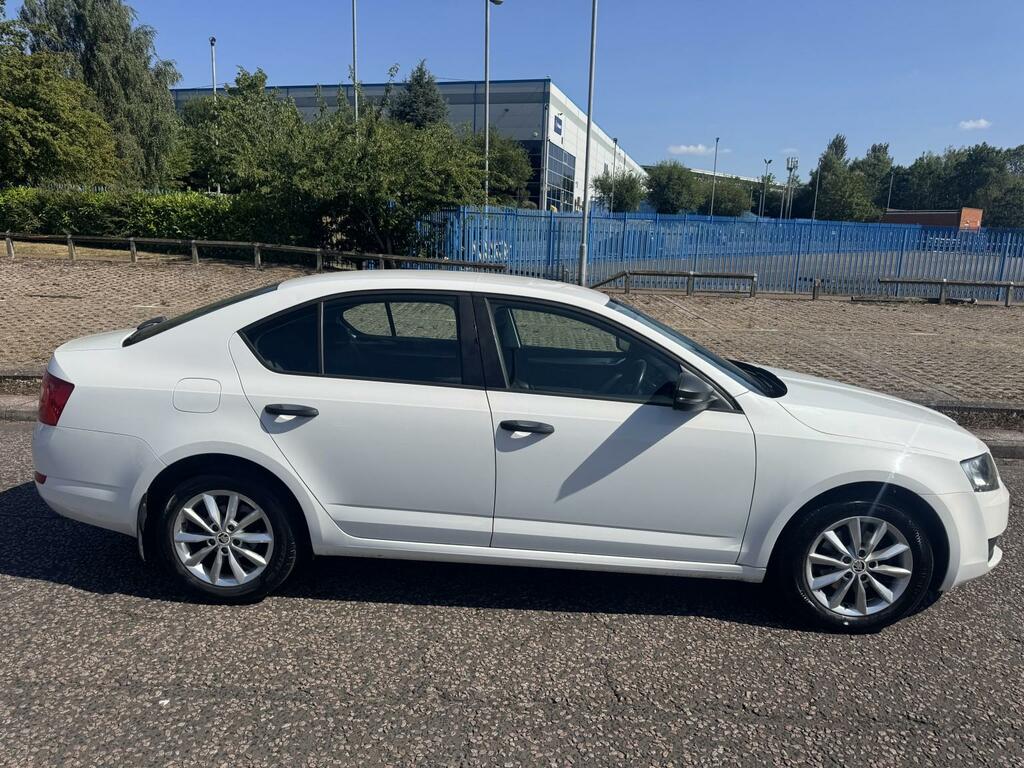 Skoda Octavia Hatchback Grey #7