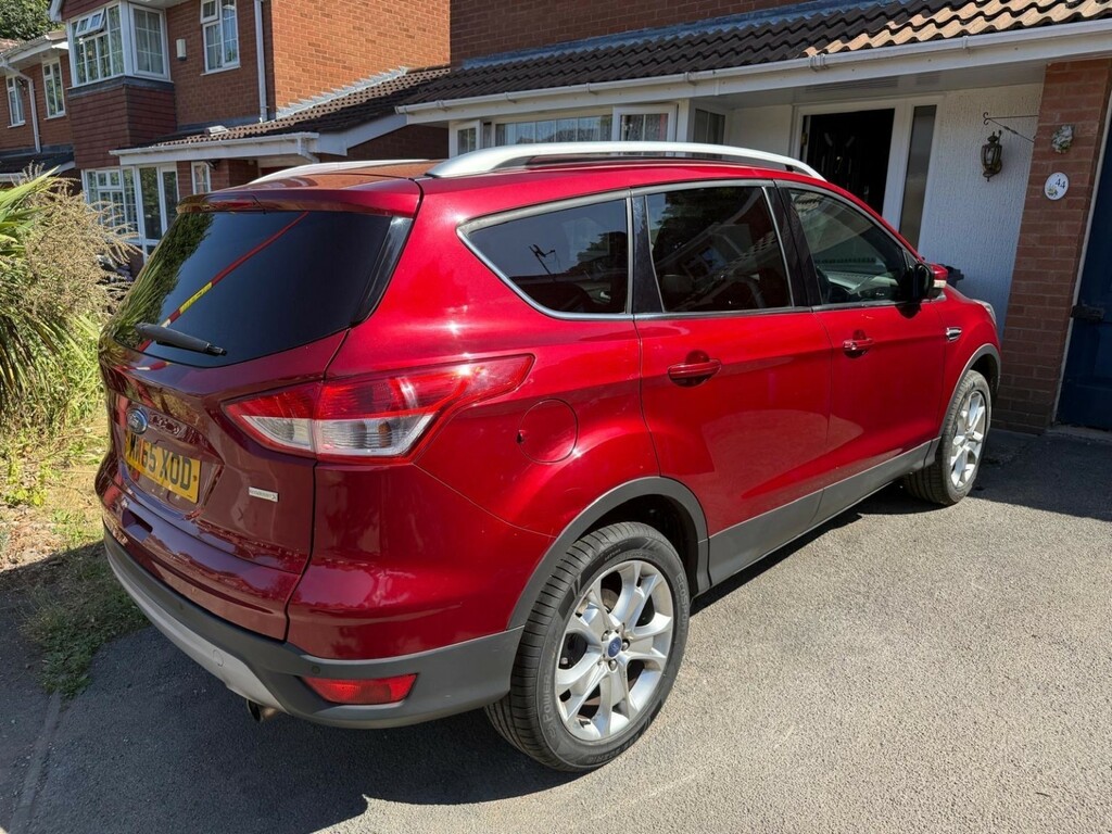 Ford Kuga 1.5 T Ecoboost Titanium 2015 Red #5