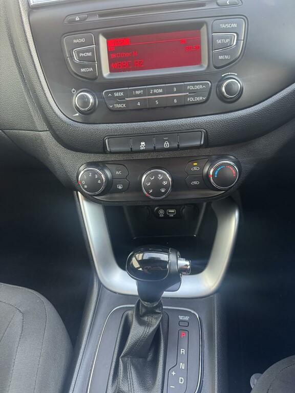 Kia Ceed Hatchback 1.4 Sr7 Euro 5 201515 Red #20