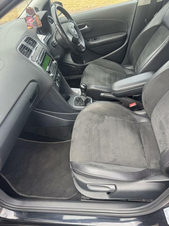 Volkswagen Polo Hatchback Blue #14