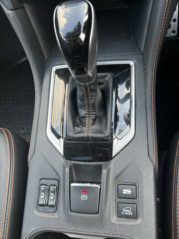 Subaru XV Hatchback Grey #9