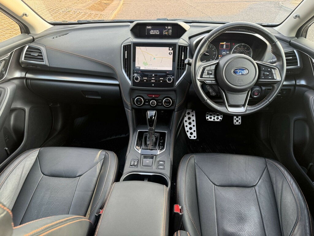 Subaru XV Hatchback Grey #19