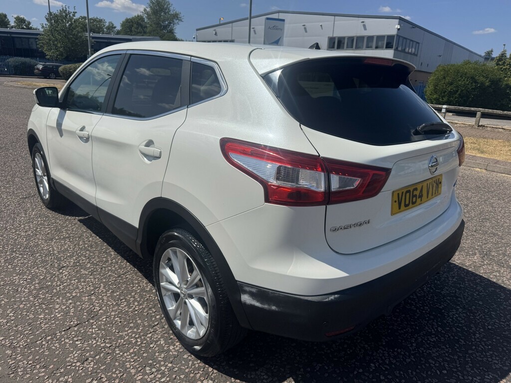 Nissan Qashqai 1.5 Dci Acenta Premium 2014 VO64VYM White #4
